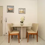 Joia De 1 Quarto A Poucos Passos Da Beiramar P693